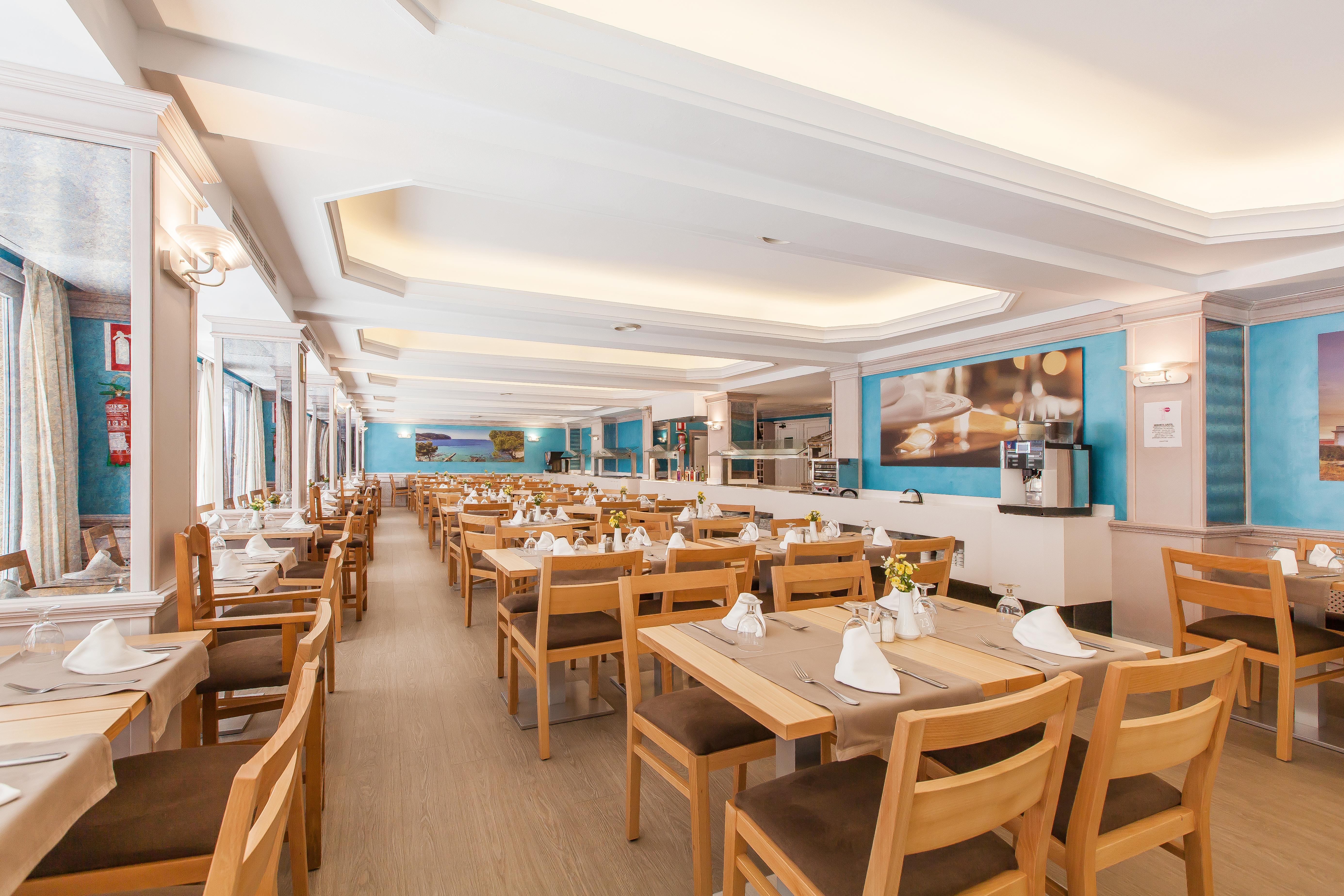 Hotel Voramar Кала-Мільор Екстер'єр фото